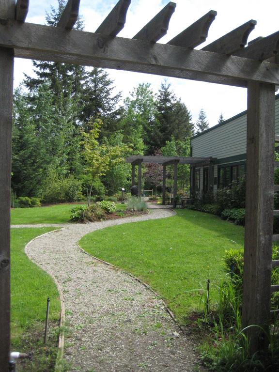 Photo G.R. Paine Water Wise Garden
